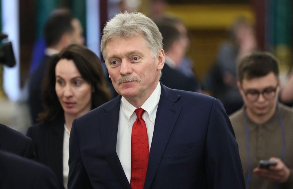 Moscovo ameaça Kiev caso não seja respeitada trégua de três dias