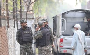 Paquistão diz ter abatido aviões militares indianos após ataque 