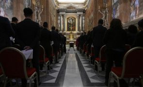 Angolanos em Roma pedem Papa tradicionalista e nomeação de cardeal para o país
