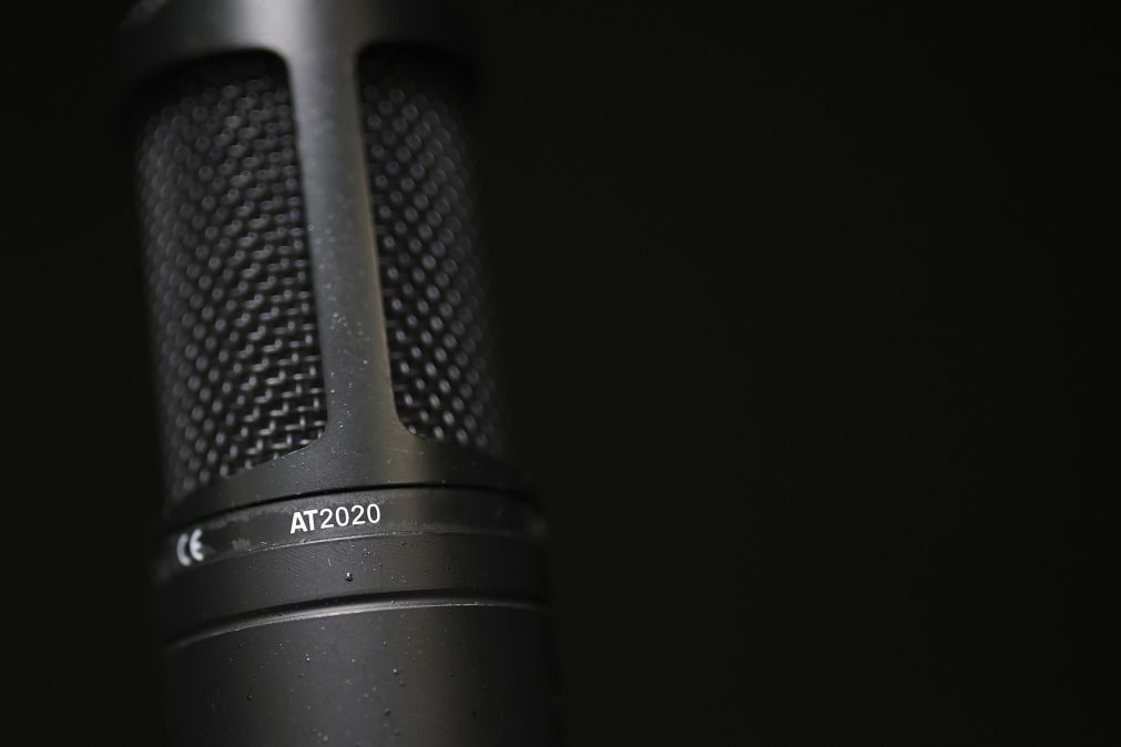 Rádio pública cabo-verdiana esclarece opção editorial após críticas do parlamento