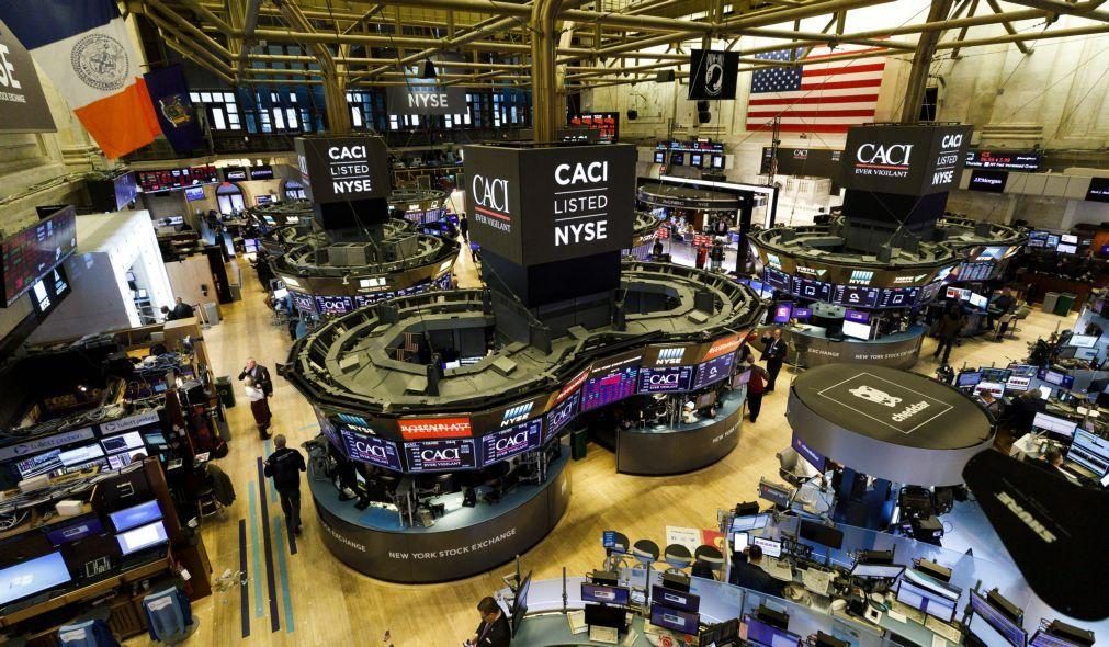 Wall Street negoceia em alta no início da sessão