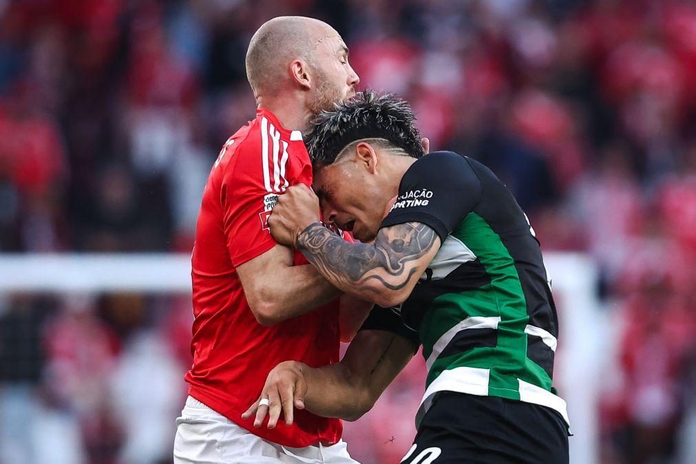 Sporting e Benfica empatam e adiam decisão do título para a última jornada