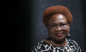 Independências: Valeram os direitos da mulher e a educação, mas falhou a saúde - Inocência Mata