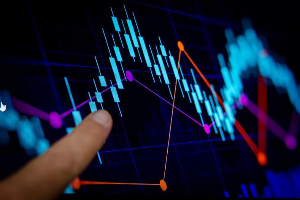 Bolsa de Lisboa abre a subir 0,59%