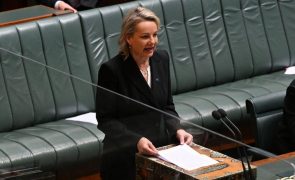 Partido Liberal australiano escolhe primeira mulher como líder em 80 anos de história