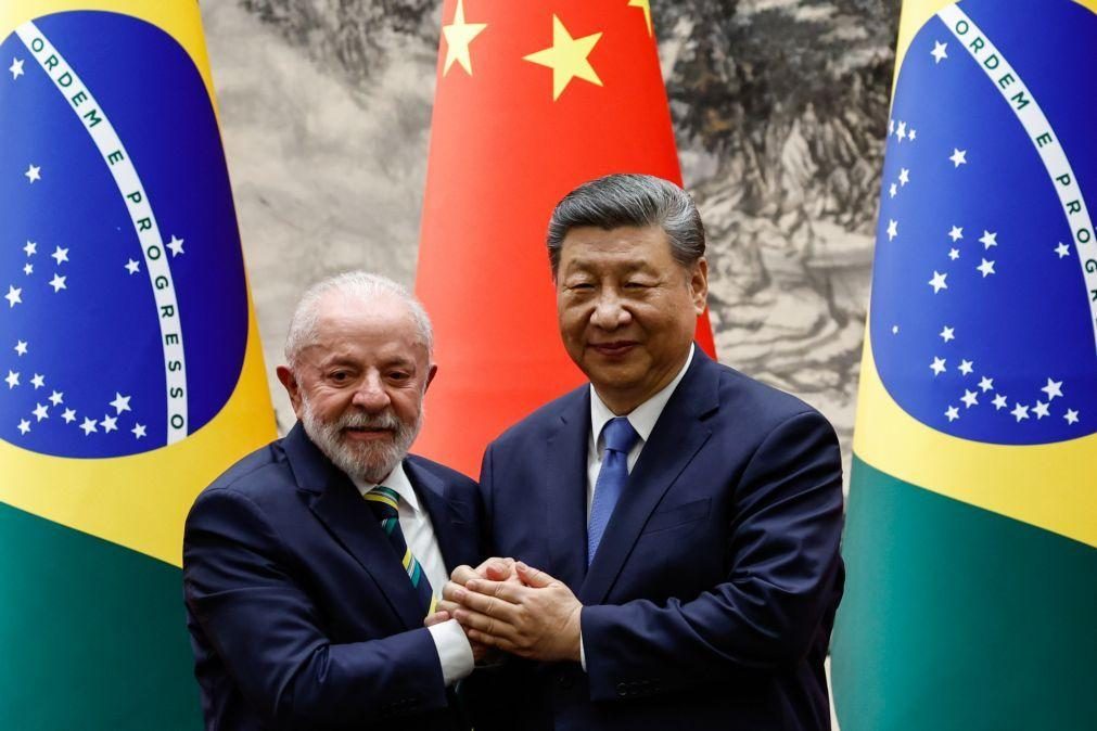 Brasil e China avaliam positivamente sinais de diálogo entre Putin e Zelensky