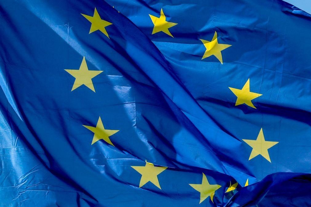 Bruxelas antecipa impactos negativos no PIB e investimento da UE para este ano