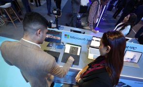 Microsoft corta 6.000 postos de trabalho em várias regiões