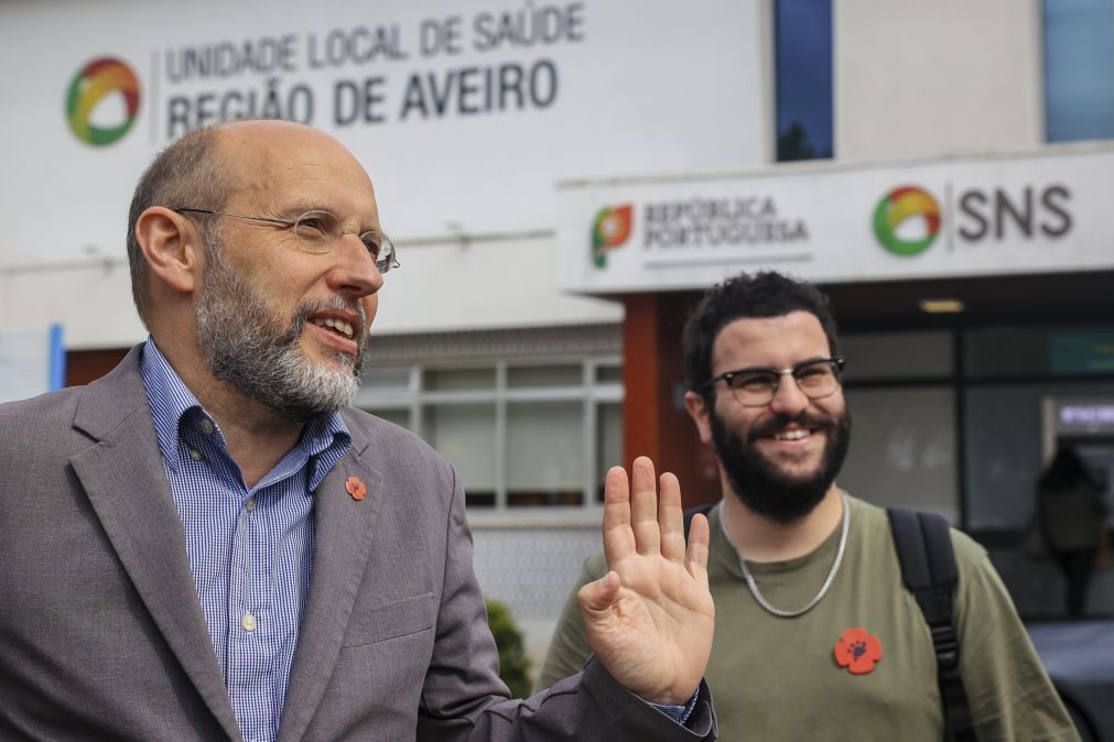 Livre garante que não deixará privatizar SNS e quer equilíbrio entre público e privado