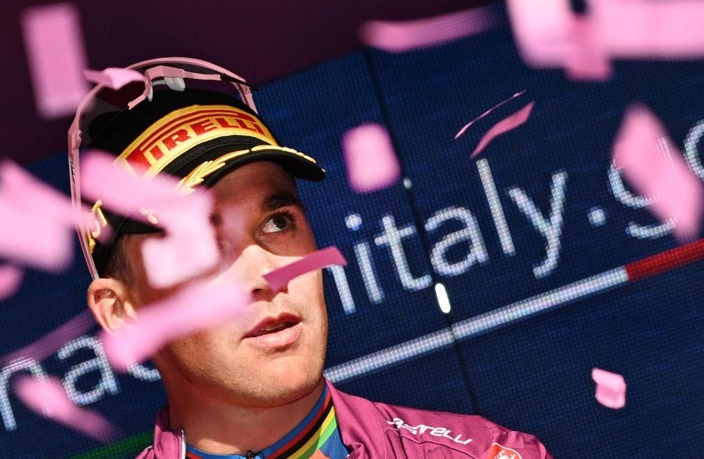 Camisola rosa Mads Pedersen assina contrato vitalício com a Lidl-Trek