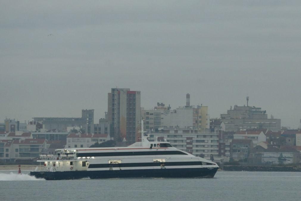 Ligações fluviais entre margens do Tejo com interrupções na quinta-feira devido a plenário