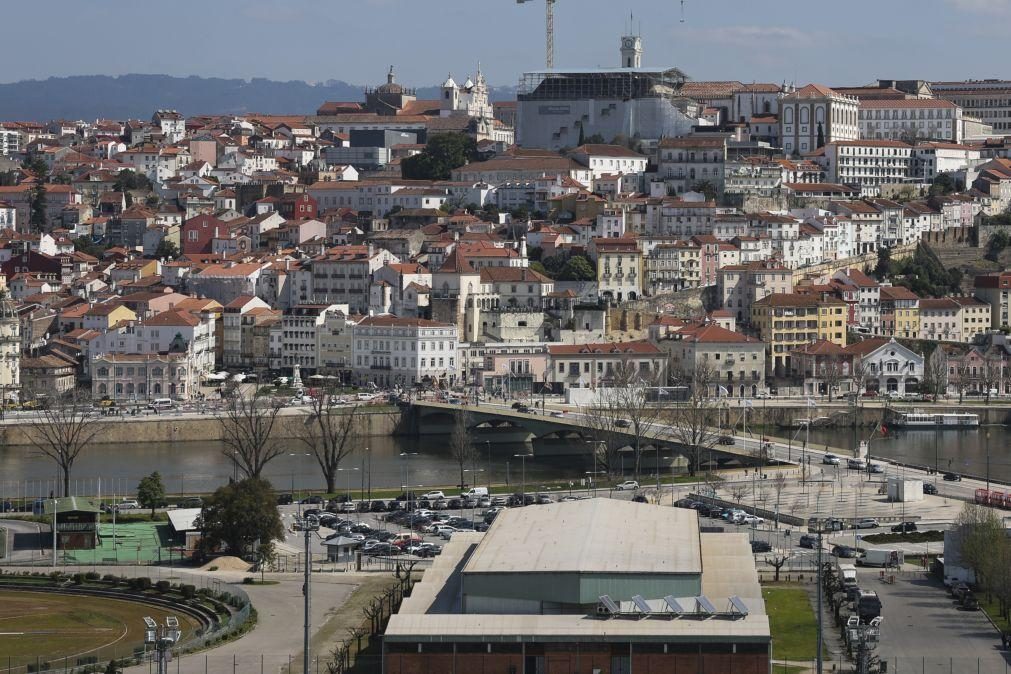 PJ detém em Coimbra três familiares suspeitos de prática reiterada de tráfico de droga