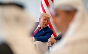 Donald Trump revela proposta sobre programa nuclear de Washington a Teerão