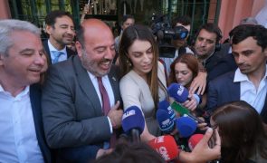 Ventura reaparece na campanha em videochamada com dirigentes