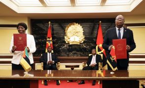 Acordos assinados em Angola vão permitir ligação aérea entre Maputo e Luanda