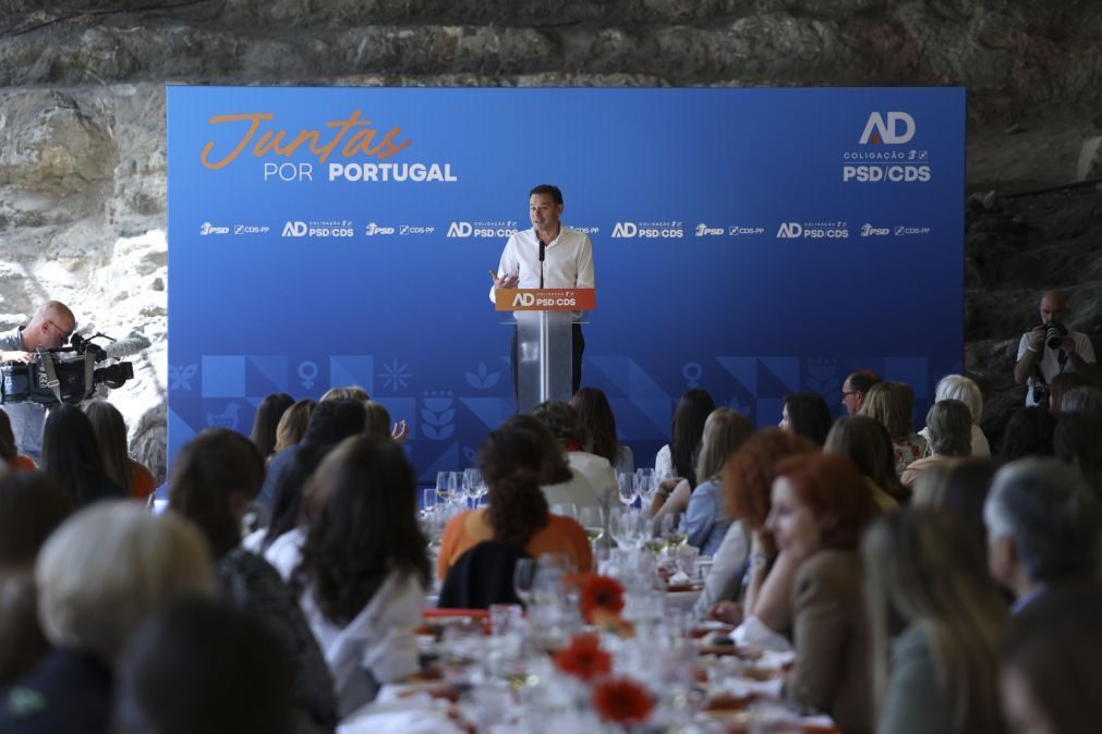 Montenegro pede voto de confiança e afirma que agora é hora de rematar e fazer golo
