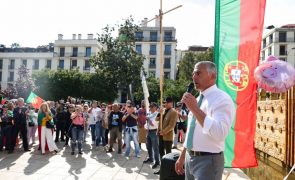Ergue-te encerra campanha no Martim Moniz e PSP identifica líder do partido