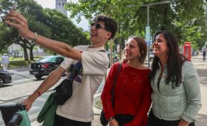 Votar nos partidos que já têm grupo parlamentar 