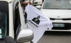 Advogado moçambicano assassinado em Moçambique vence prémio Nelson Mandela