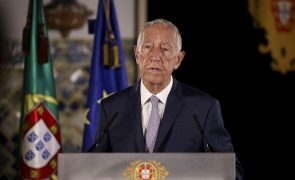 Marcelo diz que votar é contribuir para a estabilidade e evitar longos governos de gestão