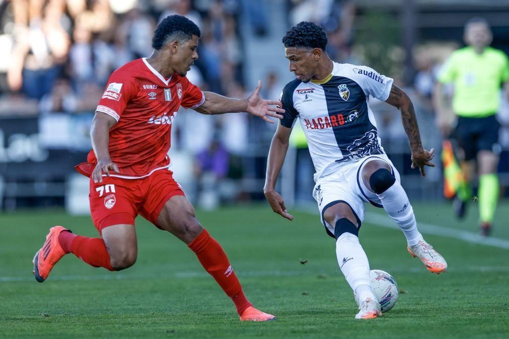 Santa Clara assegura lugar na Liga Conferência e despromove Farense