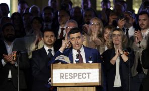 Nacionalista George Simion reconhece derrota nas presidenciais romenas