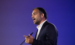 Duarte Cordeiro não é candidato a líder do PS mas quer solução de unidade e não de fação