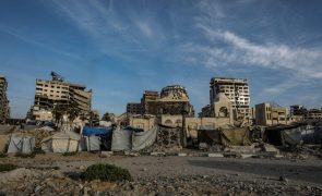 População de Gaza foge para o porto porque já 