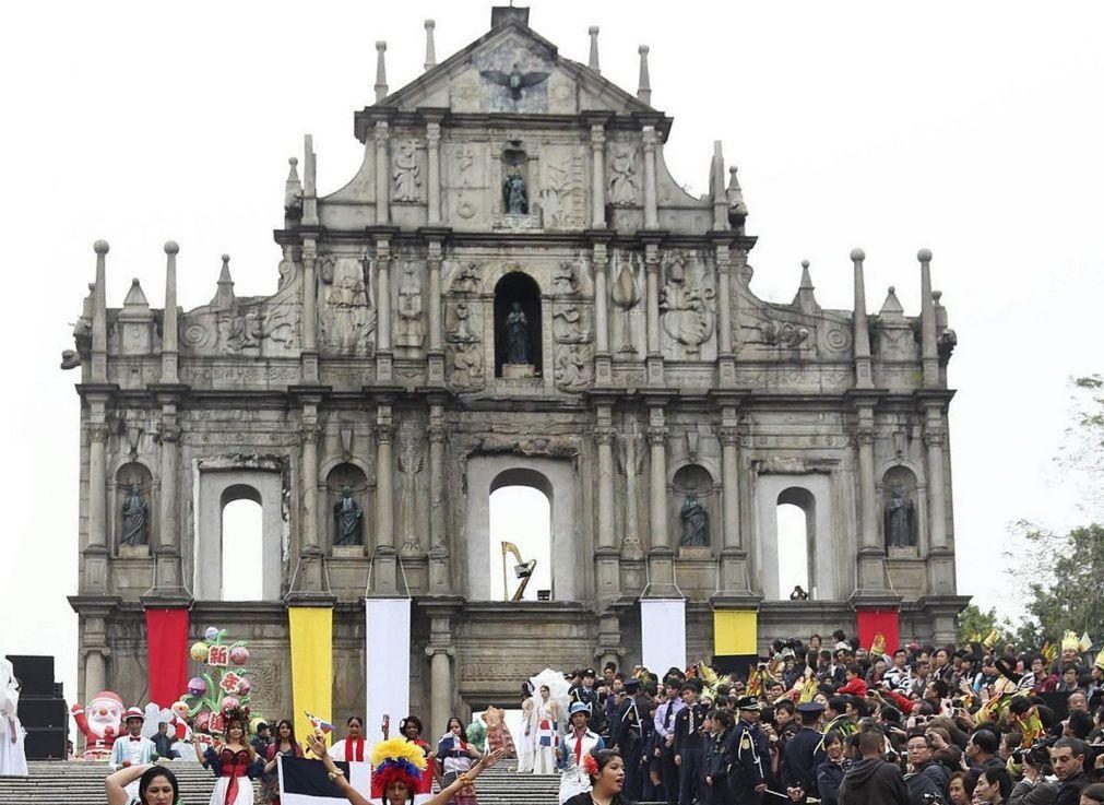 Entradas de visitantes em Macau crescem 12,9% nos primeiros quatro meses do ano