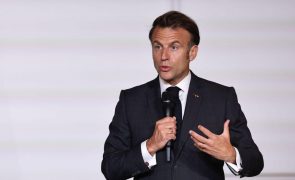 Presidente francês pede novas medidas face ao aumento do islamismo