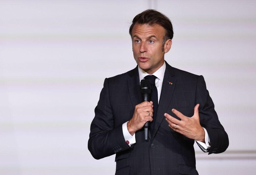 Presidente francês pede novas medidas face ao aumento do islamismo