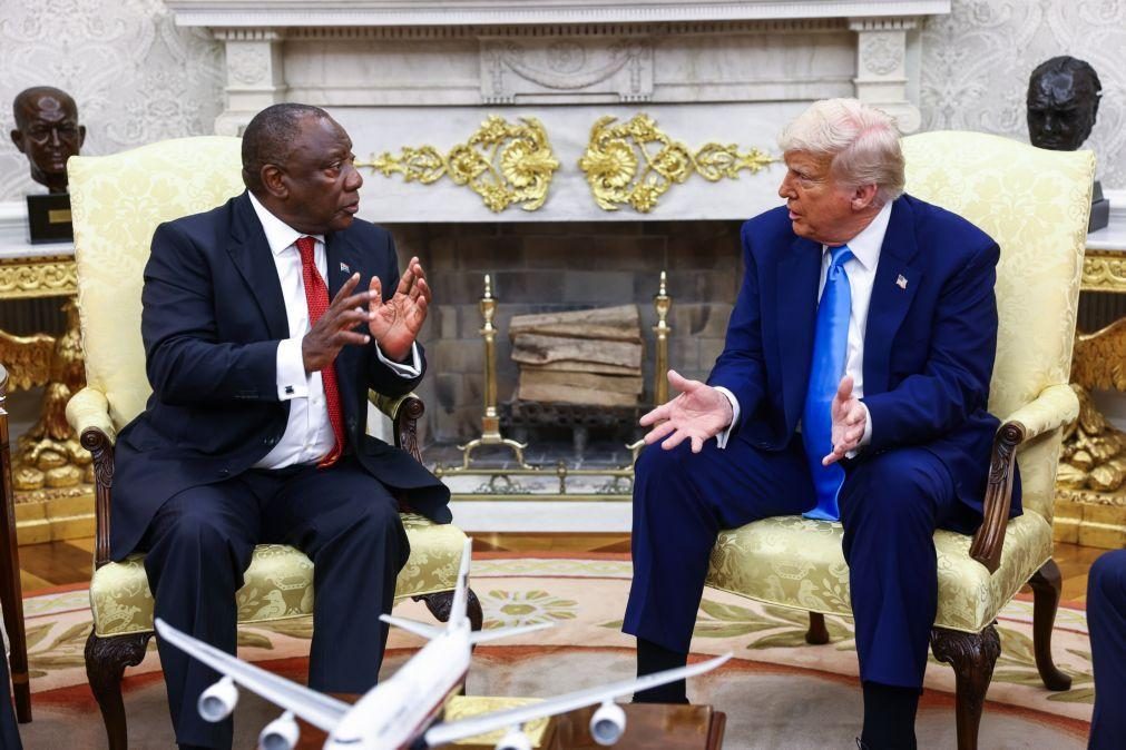 Presidente sul-africano desmente acusações de Trump sobre agricultores brancos