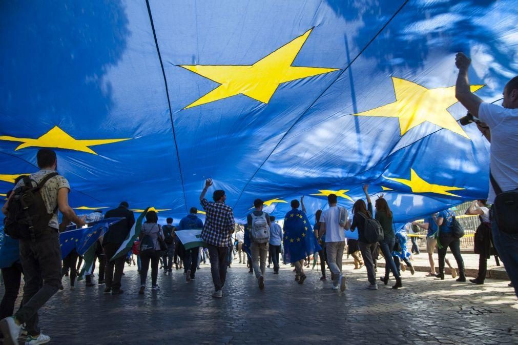 Taxa de desemprego recua para mínimo histórico de 5,9% na UE em 2024