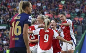Arsenal bate FC Barcelona em Lisboa e conquista Liga dos Campeões feminina