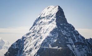 Cinco esquiadores encontrados mortos perto da estação suiça de esqui de Zermatt