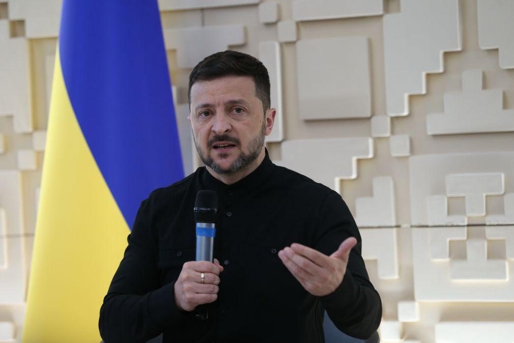 Zelensky anuncia novas sanções contra pessoas e entidades ligadas à Rússia