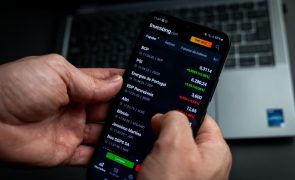 Bolsa de Lisboa encerra no 'vermelho' com Mota-Engil a liderar perdas