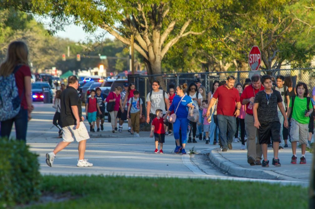 Tiroteio na Florida é o 18.º de 2018 em meio escolar nos EUA