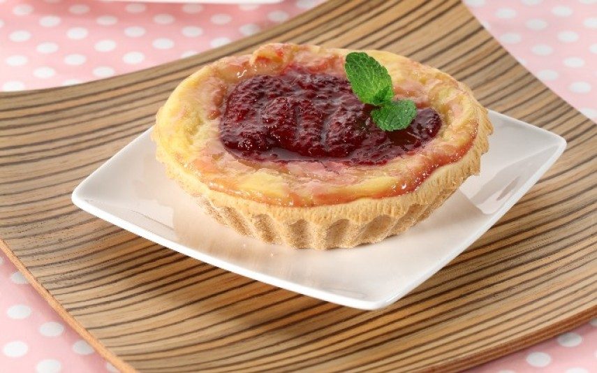 Vai mesmo deixar passar estas deliciosas e cremosas tarteletes de morango?