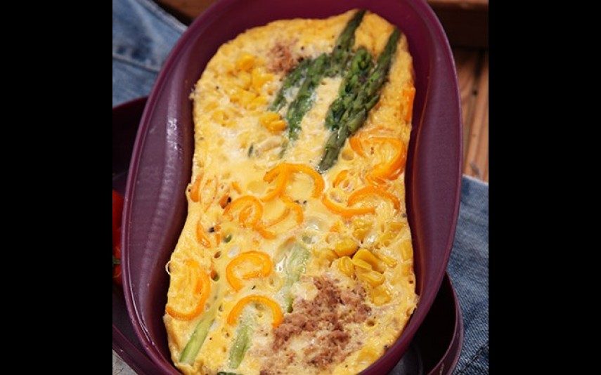 Omelete de atum e espargos