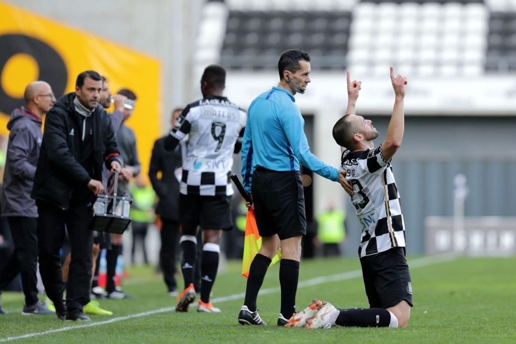Boavista triunfa perante o Santa Clara com golo de penálti [vídeo]