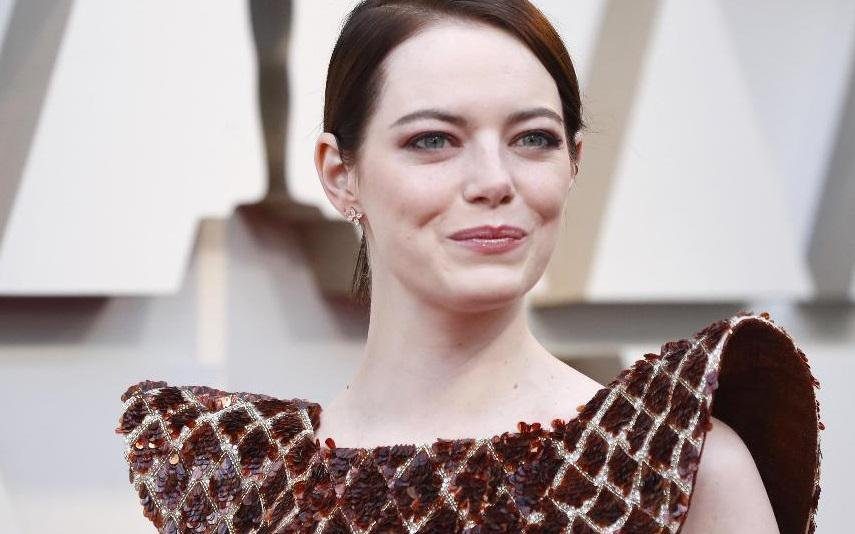 Emma Stone: Vestido dos Óscares vira piada