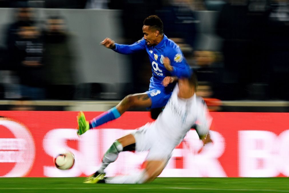 Tite chama Éder Militão à seleção