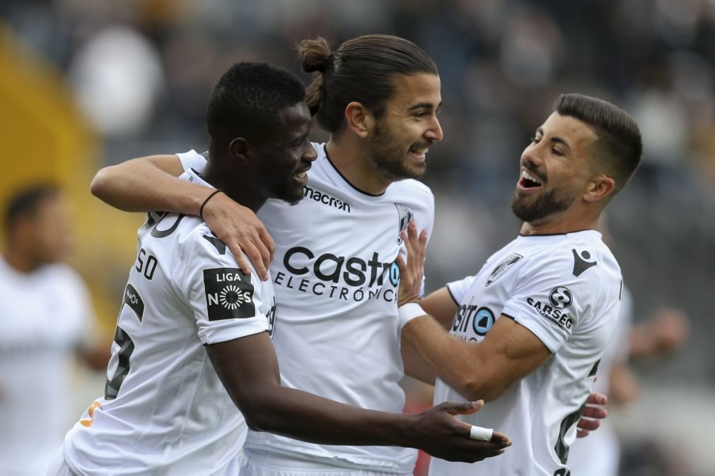 Vitória de Guimarães goleia Desportivo de Chaves