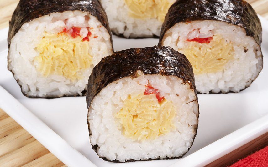 Receita de sushi de ovo e pimento