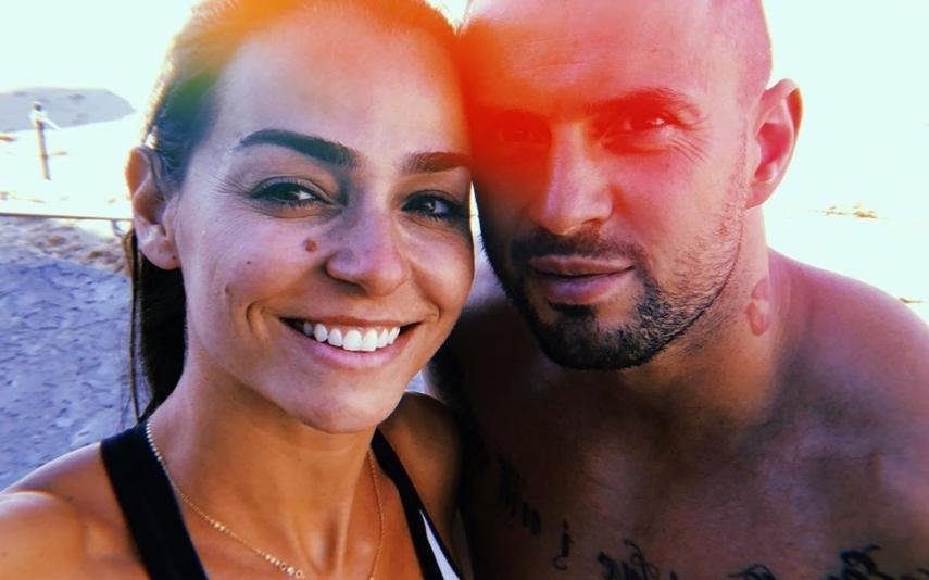 Vanessa Martins 33 anos com direito a festa surpresa e declaração de amor