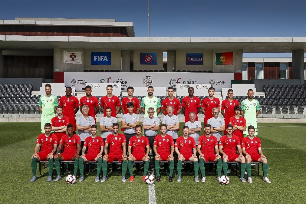 Liga das Nações. Eis o «making of» da foto oficial da Seleção Nacional [vídeo]