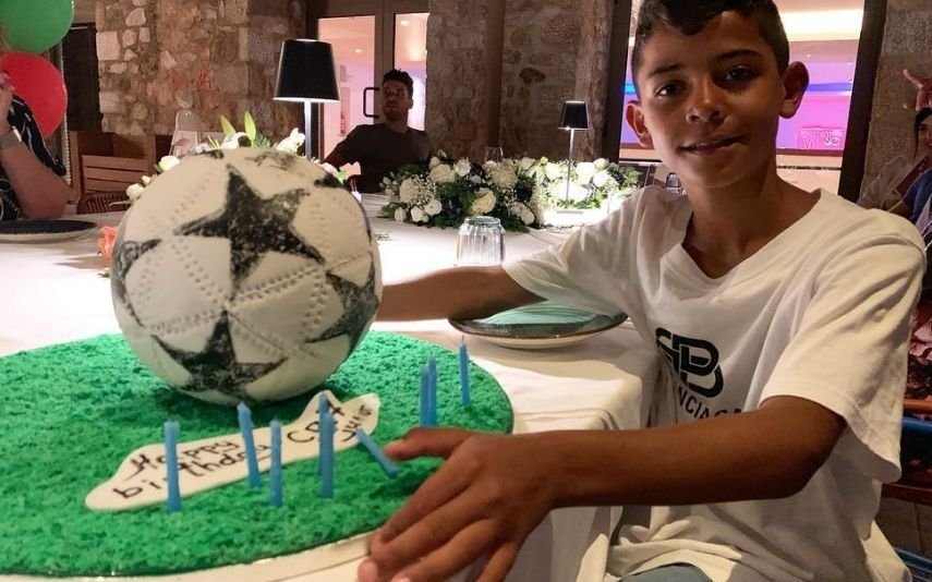 Cristianinho Entre da festa de aniversário do filho mais velho de CR7