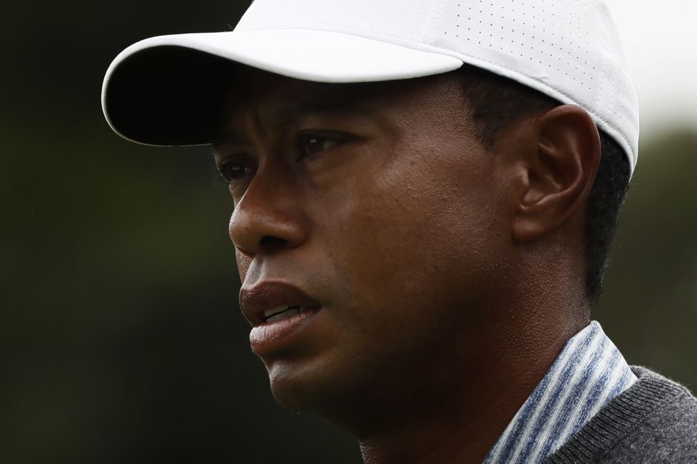 Tiger Woods ilibado de acusação no caso da morte de jovem embriagado