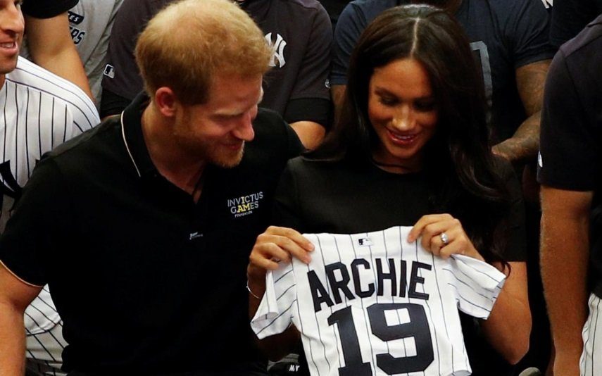 Batizado de Archie gera polémica. Harry e Meghan estão a ser muito criticados